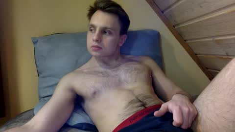 matko1492 online show from April 13, 7:40 pm