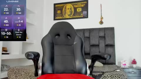 Snapshot of matt_rodriguez92 chatting on February 25, 7:16 pm matt rodriguez92 online show from February 25, 7:16 pm