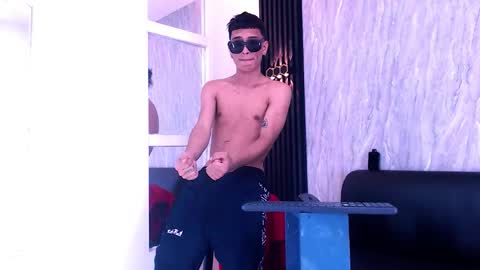 Matt Ruso online show from October 22, 3:53 am