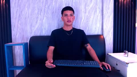 Matt Ruso online show from October 23, 4:03 am