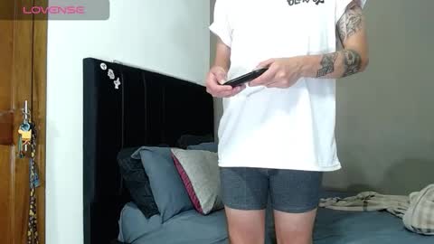 ---Matteo--- online show from February 28, 2:04 am