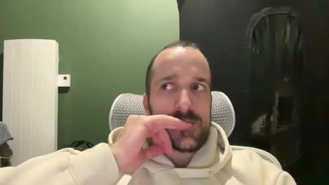 M online show from February 22, 12:03 am