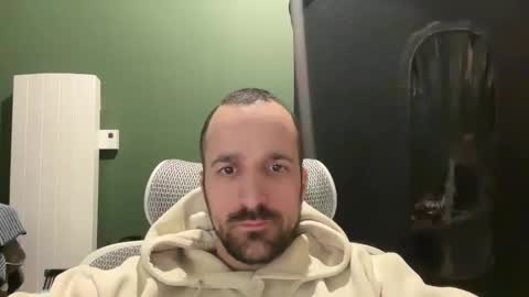 M online show from February 19, 10:31 pm