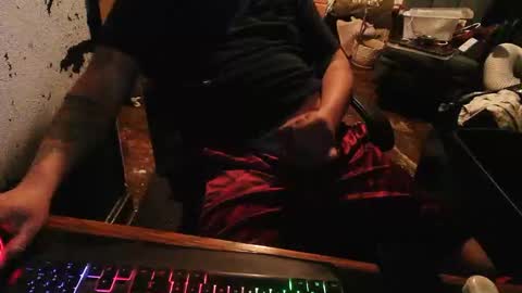 mattw31019 online show from February 26, 11:52 pm