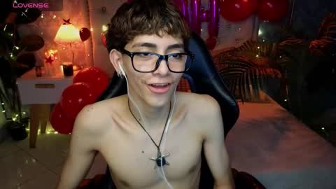 matty_spark online show from March 25, 1:29 pm