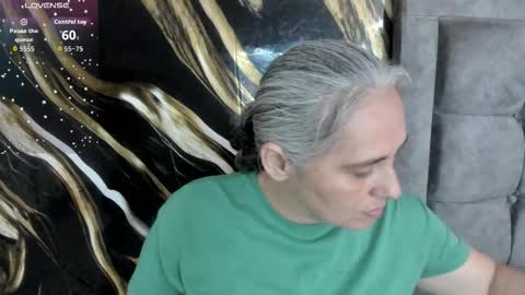 mature_gold online show from November 29, 12:46 pm