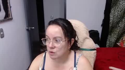 Sonia online show from November 4, 11:50 pm