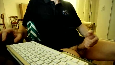 maturehotman online show from January 14, 5:10 pm