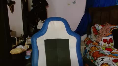 Cecilia online show from October 14, 2:42 pm