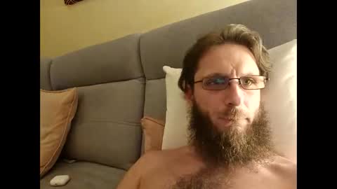 Matuschko online show from November 24, 7:01 pm