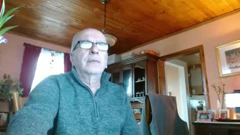 Maurice online show from February 13, 2:20 pm