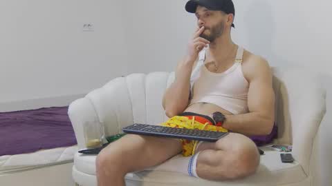 mauro_real_man online show from February 18, 6:52 pm