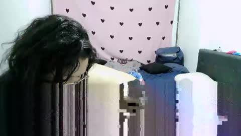 mauroluxandra online show from November 5, 6:37 am