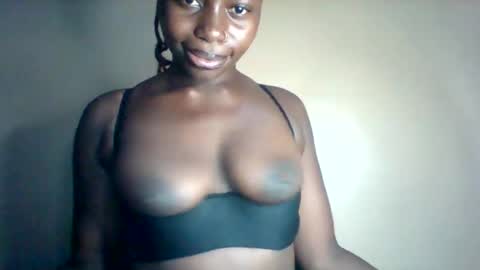 Maverlous pussy online show from March 29, 5:47 pm