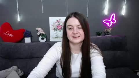 MavkaCute online show from March 6, 8:08 pm