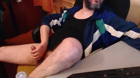 Max online show from November 29, 7:27 am