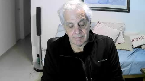 max_2017 online show from July 29, 9:15 pm