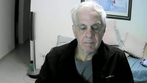 max_2017 online show from July 7, 2:46 am
