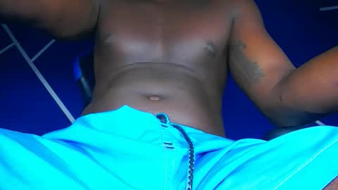 MAX online show from October 12, 4:05 am