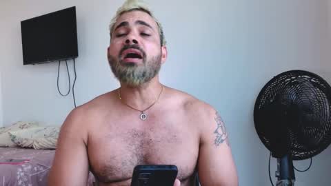 max_love25 online show from January 7, 8:58 pm