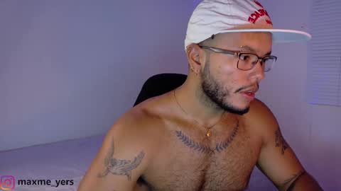 max_meyer online show from October 3, 10:18 pm