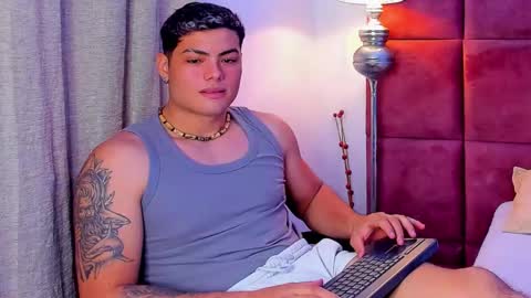 max_miuller online show from October 15, 2:26 am