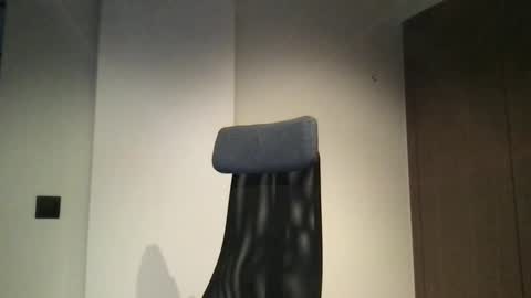 Max take off clothes online show from September 10, 6:09 pm