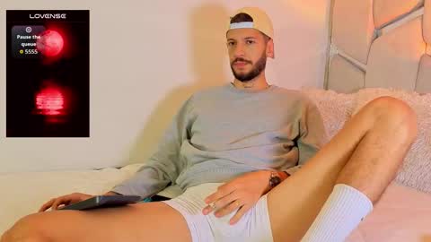 Max Taylor online show from November 20, 11:20 am