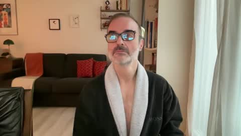 Max Mikado online show from January 18, 3:27 pm