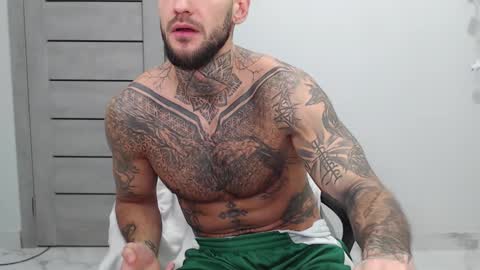 Maximus Fox online show from November 19, 6:57 am