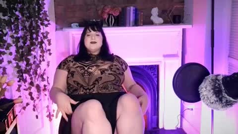 Maxi Marilith online show from September 24, 1:56 am