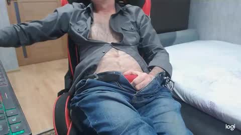 maximus3334 online show from November 19, 2:27 pm