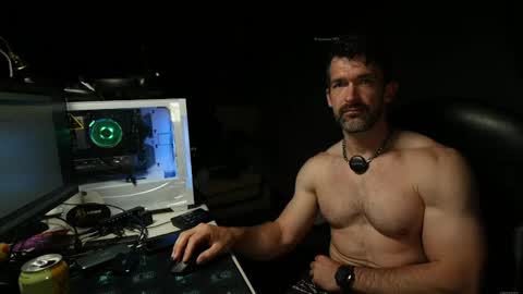 Maximus7871 online show from May 22, 12:06 am