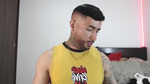 Independent Model online show from March 9, 3:11 am