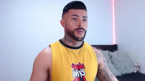 Snapshot of maximus_golden chatting on October 6, 1:23 am Independent Model online show from October 6, 1:23 am
