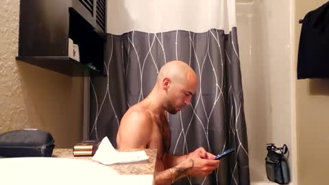 Maximus Demitrious online show from November 24, 11:47 pm