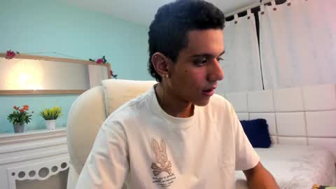 Maximus online show from January 22, 7:13 pm