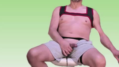 Max online show from January 7, 12:37 am