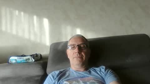 maxou569 online show from November 3, 8:37 am