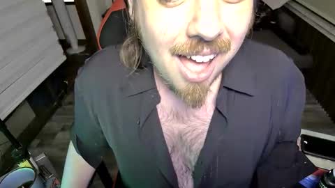 Max online show from March 14, 5:00 am