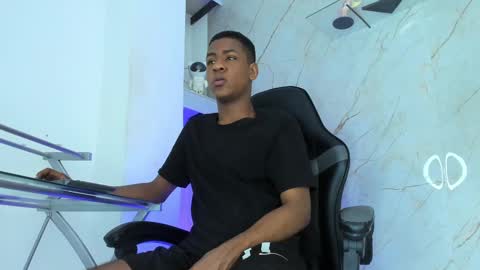 bunny black   online show from March 4, 2:17 am