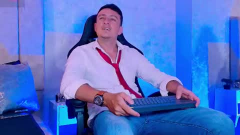 may lyonheart online show from July 11, 1:54 am