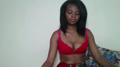 mayalabelle online show from December 14, 8:04 pm