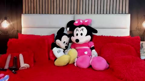 Nicolle Ruselle   Hello my lovely  schedule for great fun from  630 am and end 800 pm Colombian time I wait for you online show from September 24, 9:43 pm