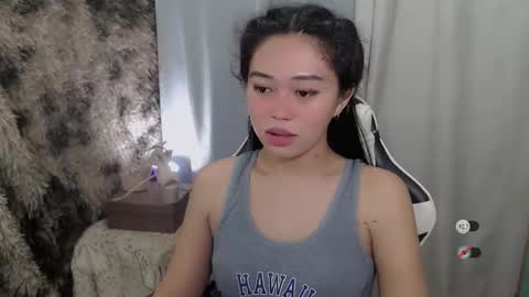 mayasally_ online show from February 11, 9:02 am