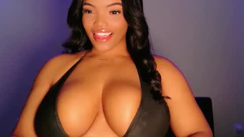 MayBabi online show from January 16, 8:40 pm