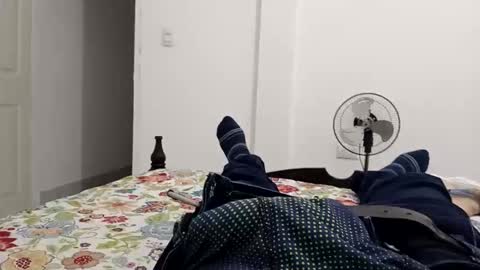 maycol77712 online show from May 13, 11:58 pm