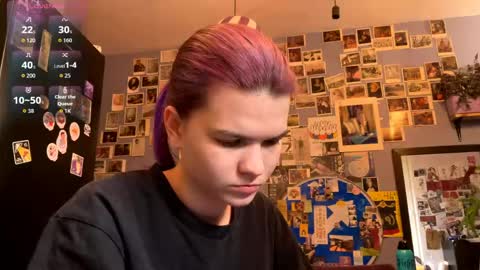 Rose online show from April 19, 10:56 pm