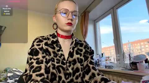 olivia online show from March 19, 3:17 pm