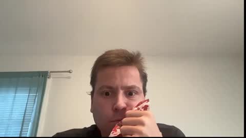 lol online show from February 28, 10:14 pm